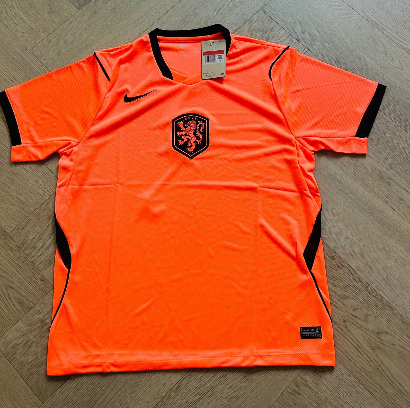 Nederlands elftal Oranje voetbalshirt wk 2026 maat L, Maat L, Ophalen of Verzenden, Nieuw, Shirt