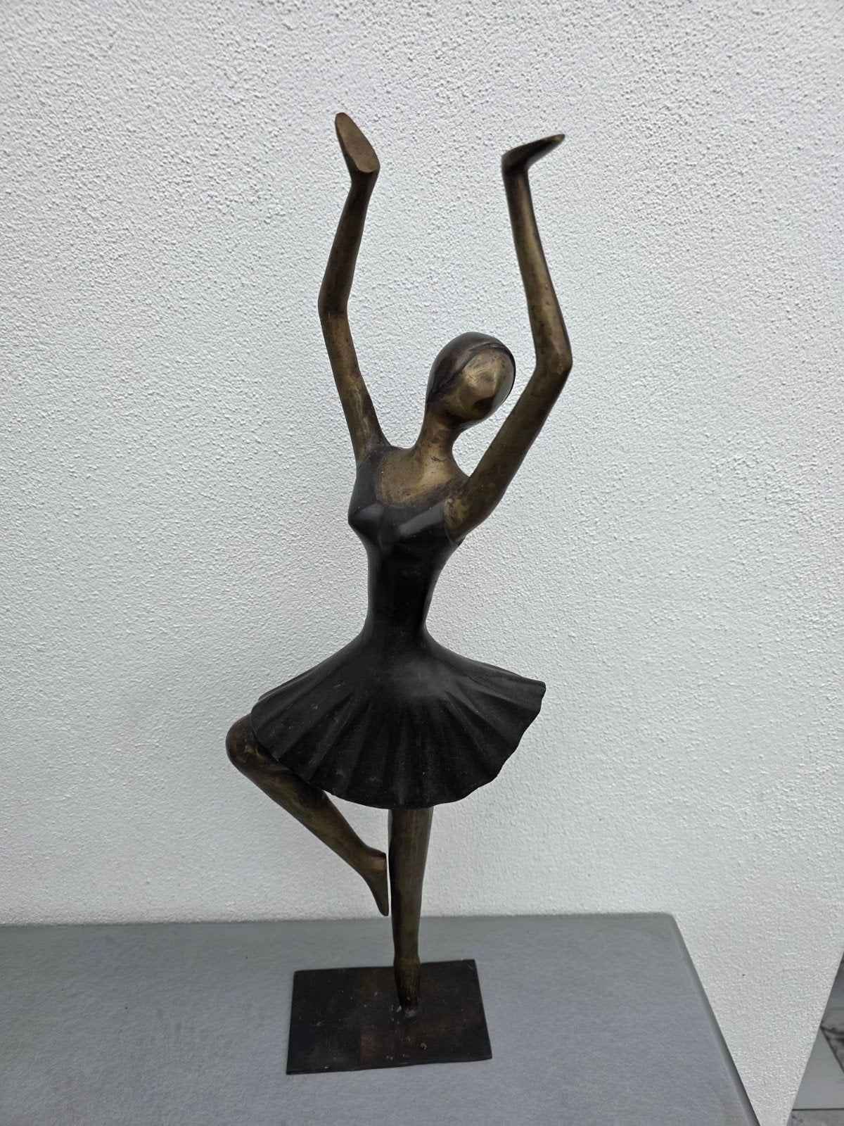 Bronzen beeld van een ballerina, Ophalen, Gepatineerd, Brons, 20 - 50 cm