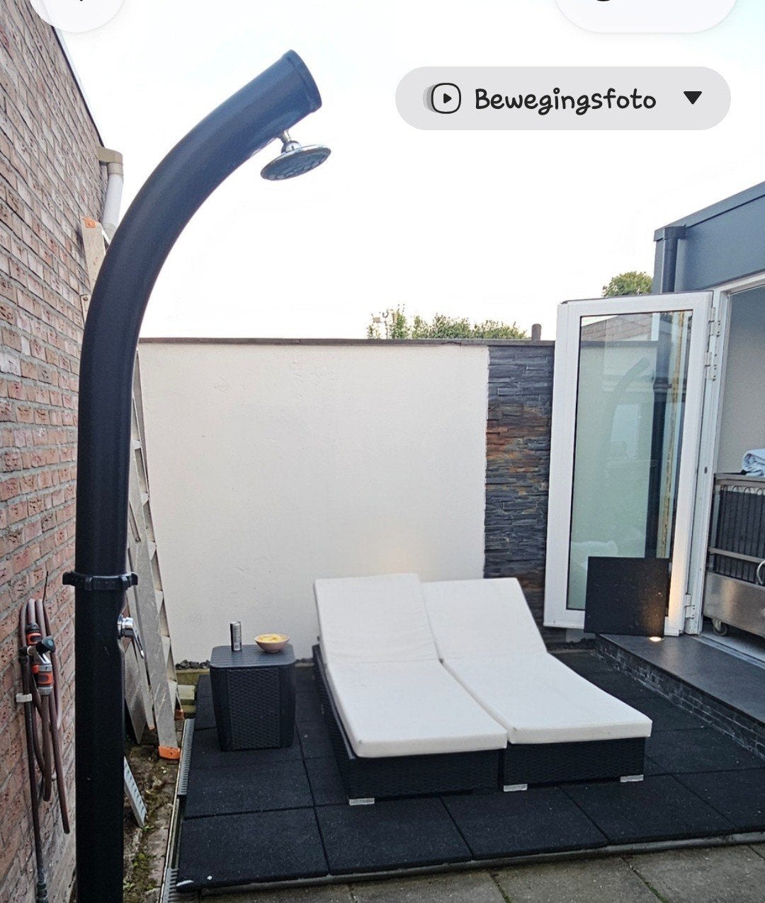 Twee buiten bedjes met kussens, Ophalen, Gebruikt, Wicker