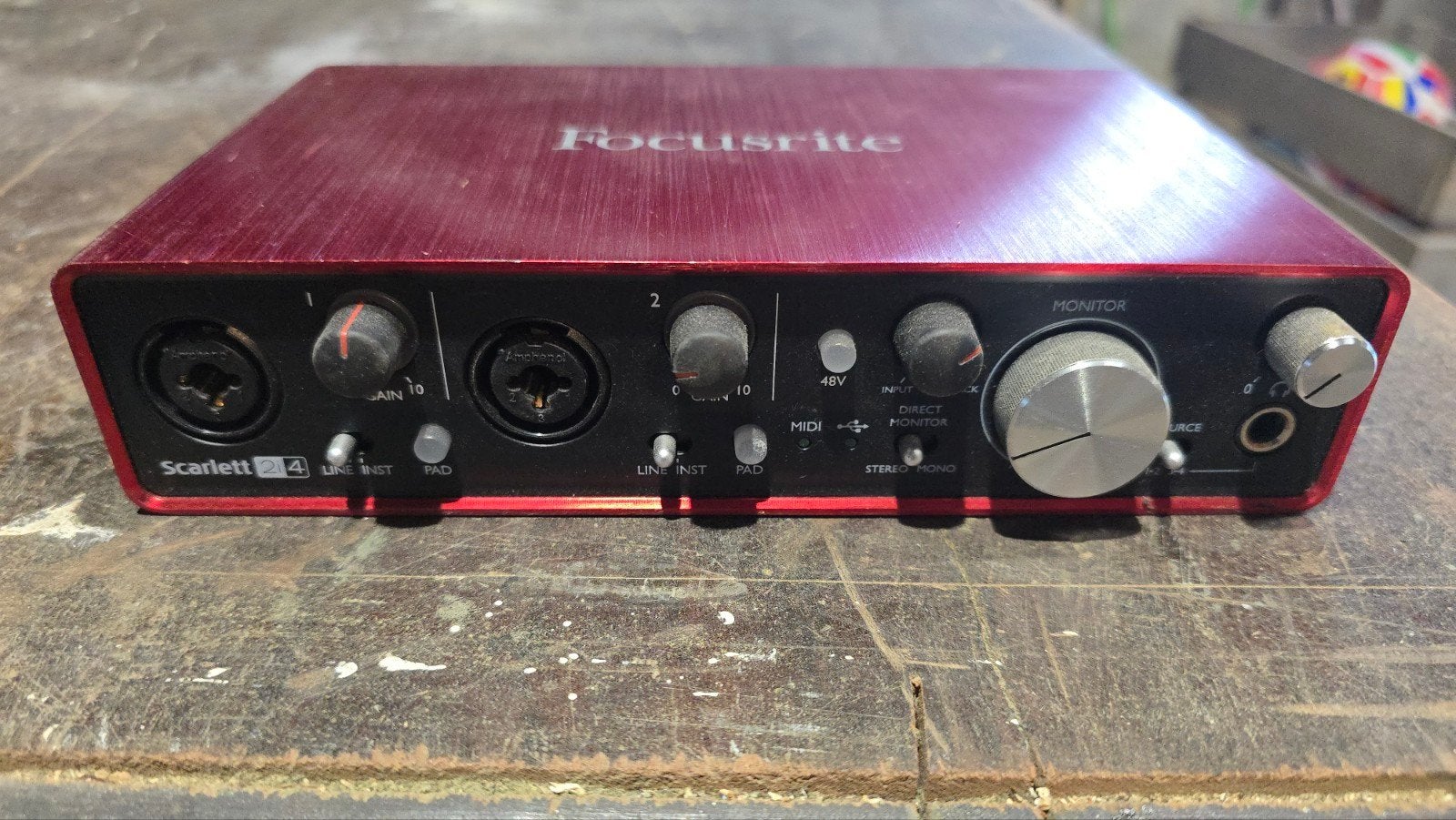 Focusrite Scarlet 2i4, Ophalen of Verzenden, Gebruikt, Minder dan 5 kanalen, Microfooningang