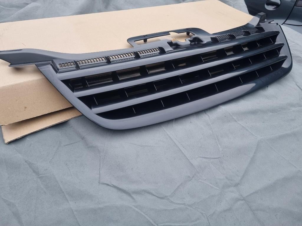 VW Touran grill, Ophalen, Nieuw, Bumper, Volkswagen
