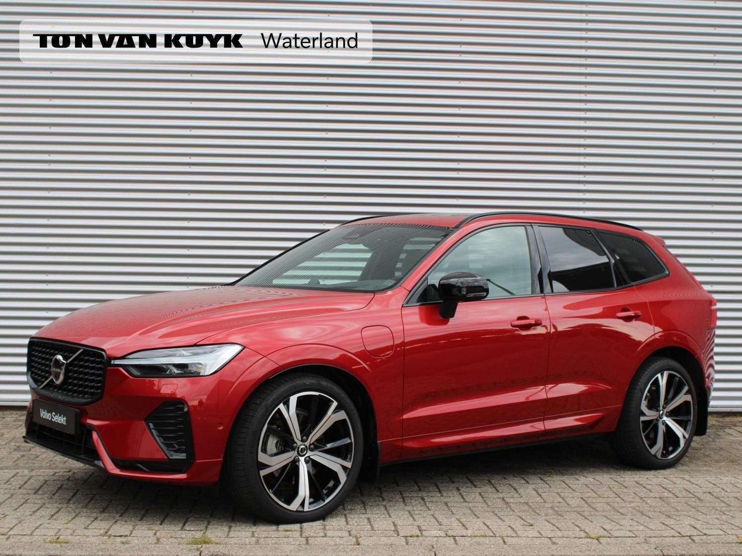 Volvo XC60 2.0 T8 Plug-in hybrid AWD Ultra Dark Automaat / L