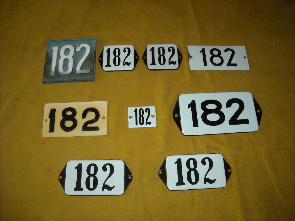 oud emaille huisnummer 182 ook 183 184 185 186 187 188 189 6, Antiek en Kunst, Antiek | Emaille, Ophalen of Verzenden