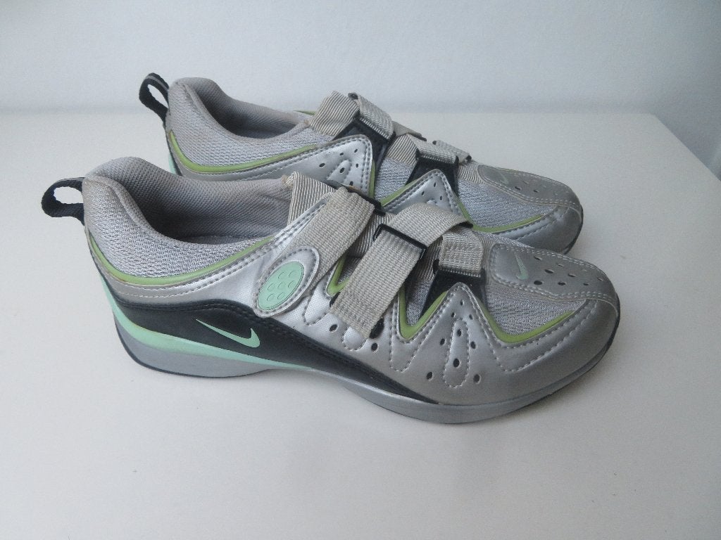 Fietsschoenen Nike sportschoenen grijs maat 40, Overige typen, Nike, Ophalen of Verzenden, Grijs