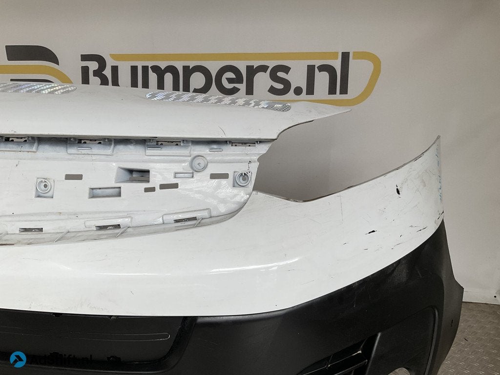 Bumper Opel Vivaro 14-19 9833129877 39201548 Voorbumper 1-G5, Auto-onderdelen, Carrosserie en Plaatwerk, Bumper