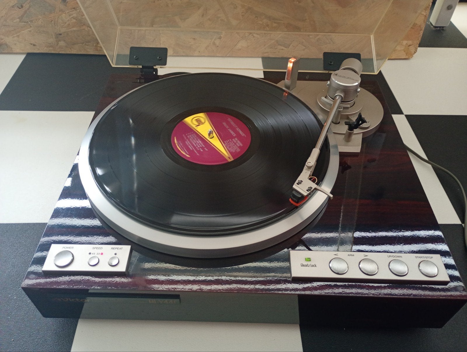Te Koop Platensp. VICTOR QL-Y44F, Audio, Tv en Foto, Platenspelers, Overige merken, Gebruikt, Automatisch, Ophalen of Verzenden
