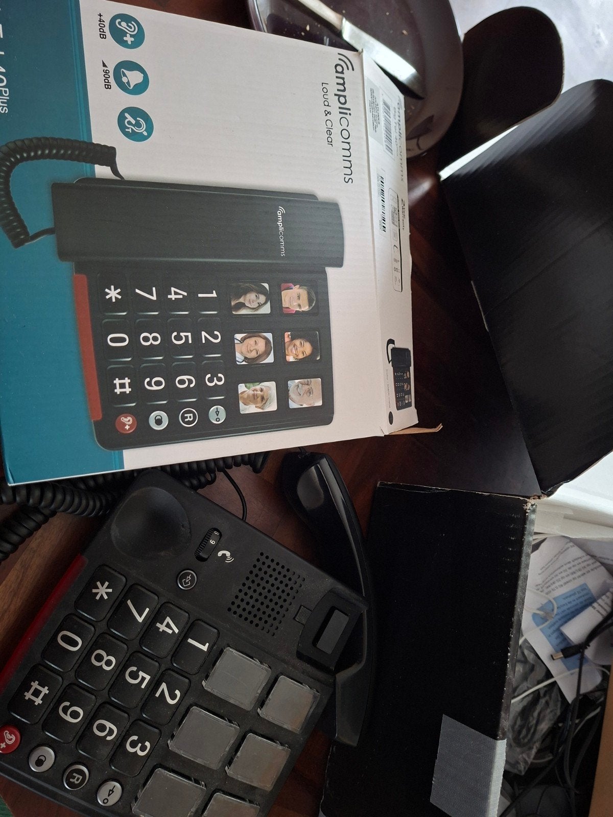 Amplicomms telefoon met grote toetsen en fototoetsen, Ophalen of Verzenden, Gebruikt, 1 handset