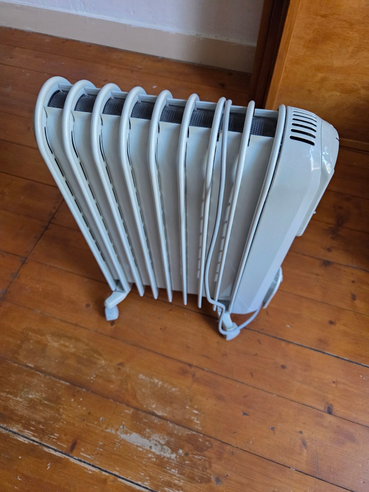 Delonghi elektrische verwarming - Oliegevulde radiator, Gebruikt, Overige soorten, Elektrisch, Ophalen of Verzenden
