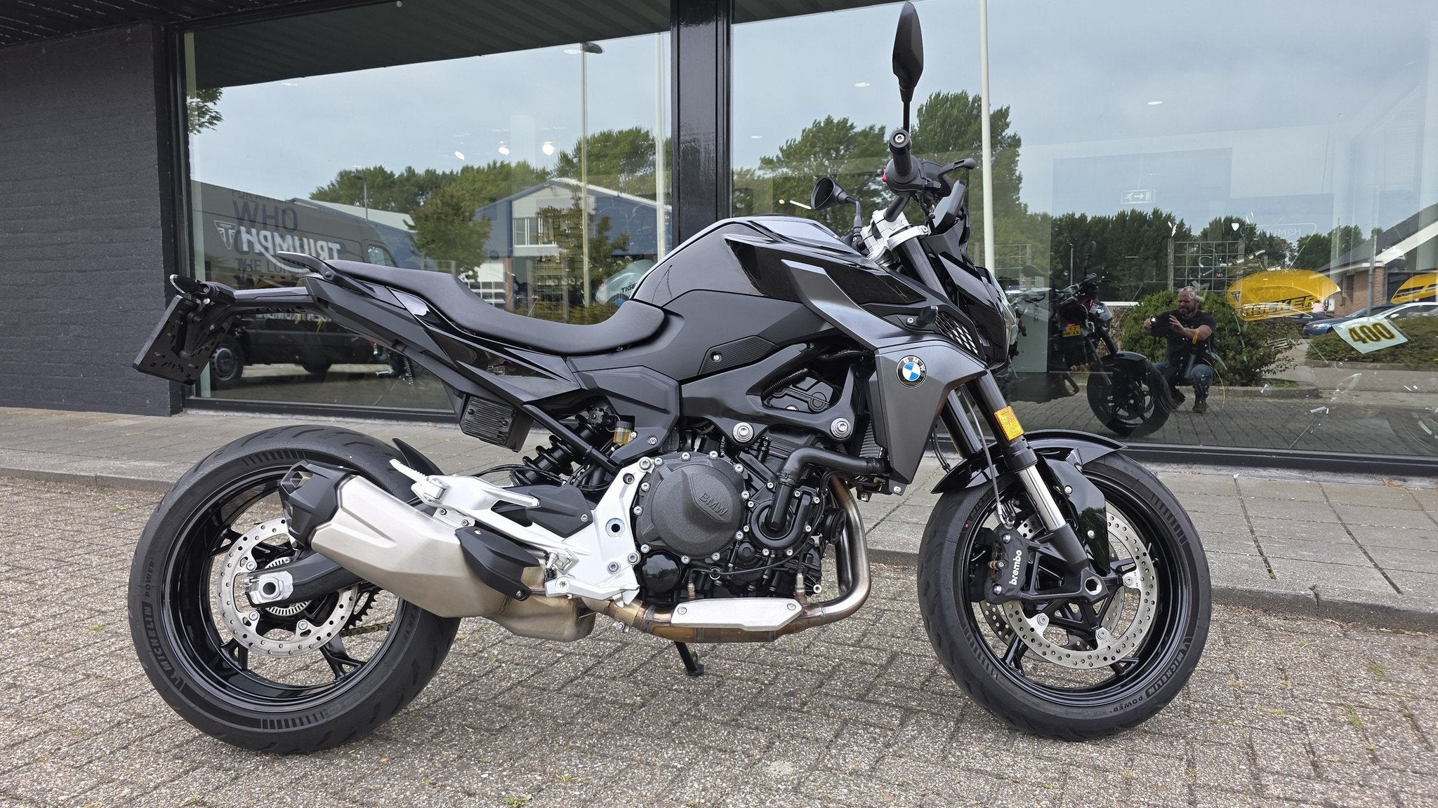 BMW F 900 R BMW F 900 R eerste eigenaar en nog maar 1759 km!, Einsteinlaan 5
2289 CC  RIJSWIJK, NL, Info@BMW.nl, BMW Group Nederland