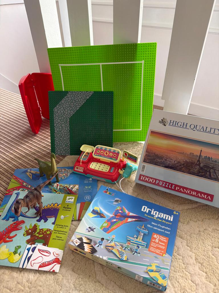 Gratis ophalen: Puzzel, LEGO, knutselsets, dino's & meer, Kinderen en Baby's, Speelgoed | Overig, Ophalen, Gebruikt, Jongen of Meisje