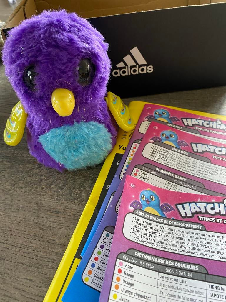 Hatchimal paars interactief knuffeldier met geluid, Ophalen of Verzenden, Gebruikt, Jongen of Meisje