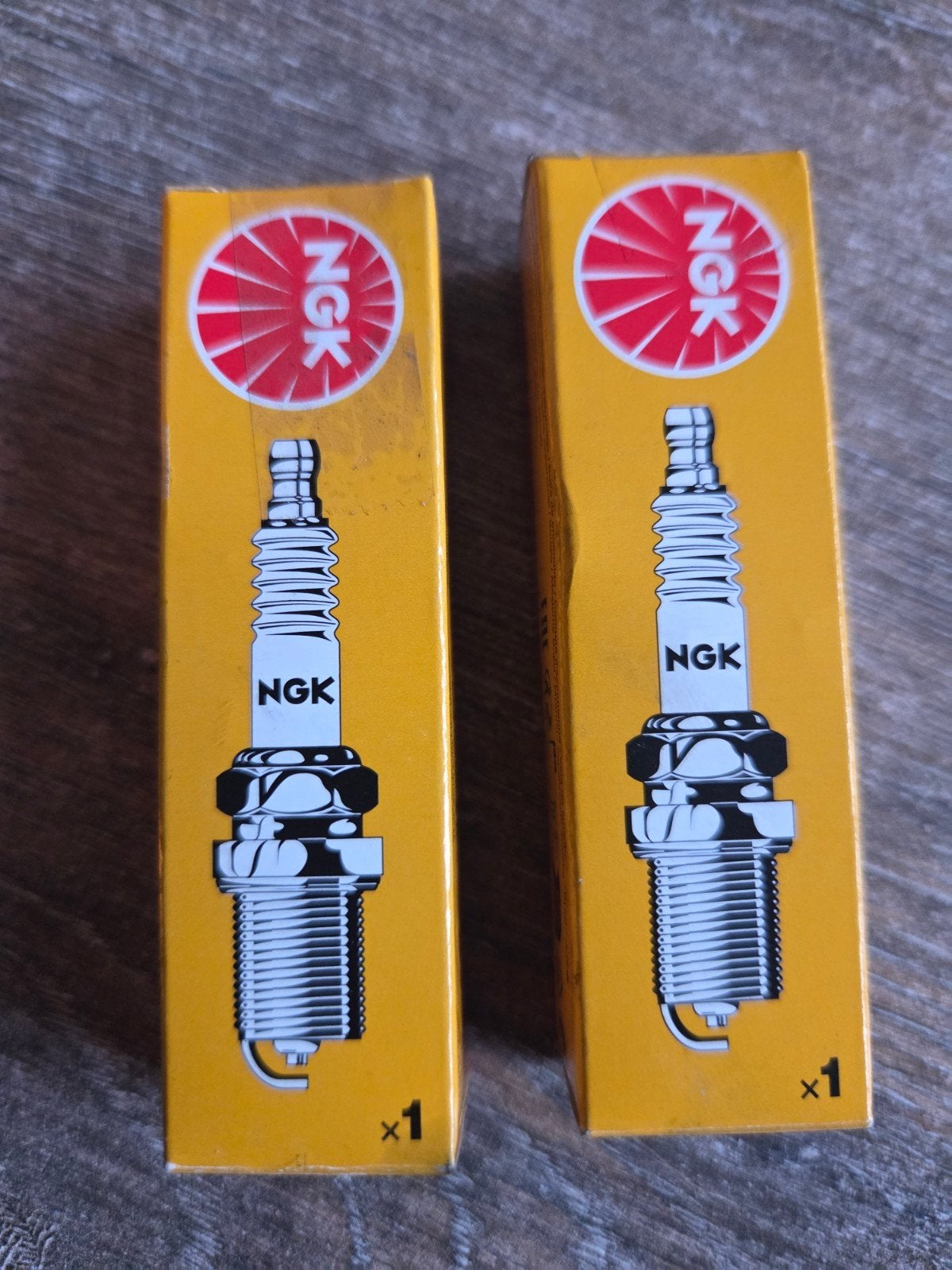 NGK Bougies voor Tomos (2 stuks), Ophalen of Verzenden, Nieuw, Overige typen, NGK