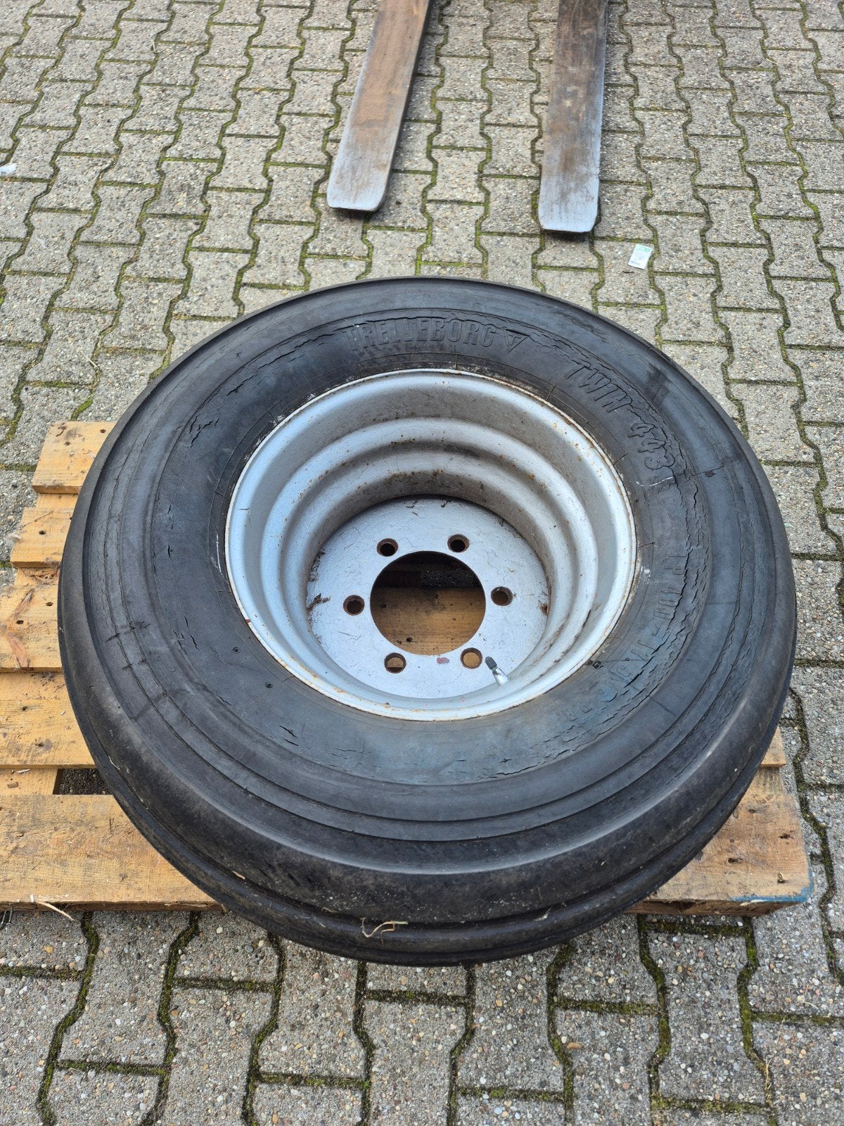 Landbouw Banden 400-17.5 . 2 stuks, Ophalen, Gebruikt
