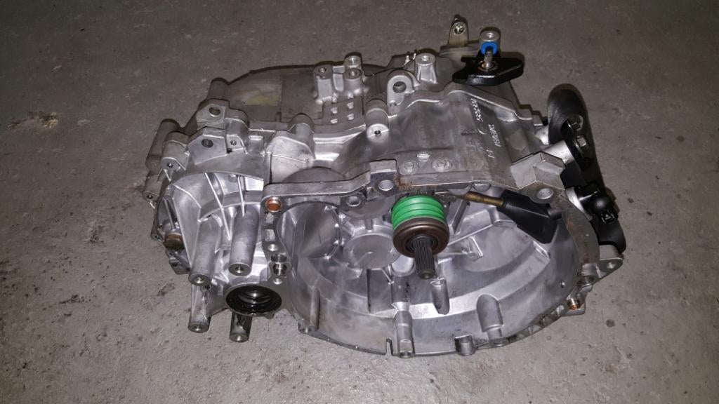 Versnellingsbak Volvo V40 1.9 D 2001, Ophalen of Verzenden