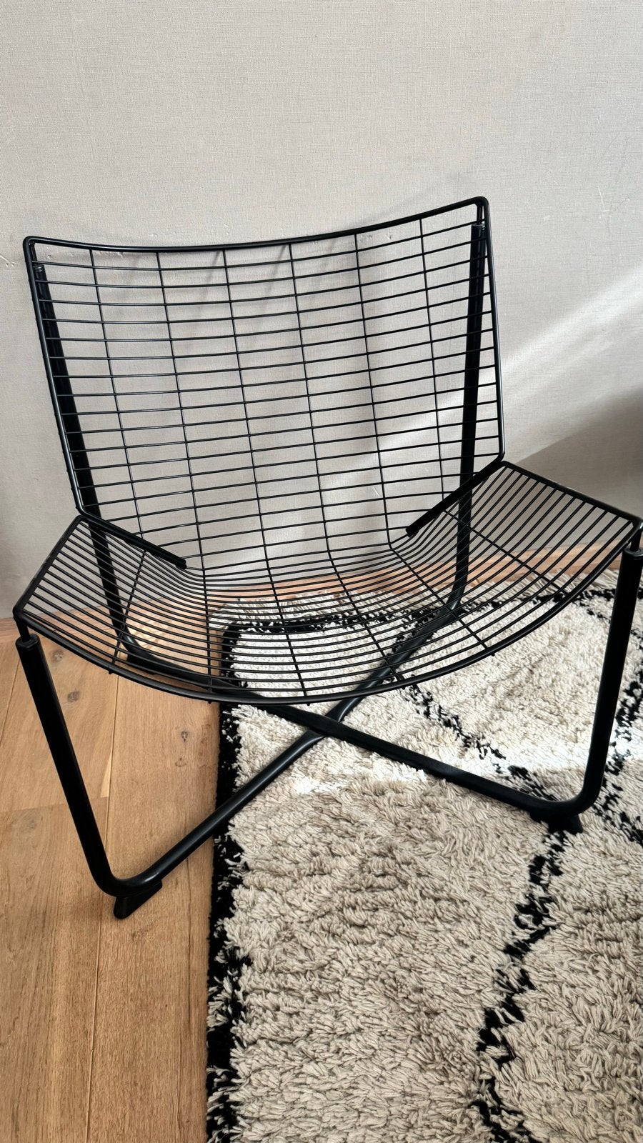 Zwarte metalen draadstoel - Modern design, Ophalen, Gebruikt, Zwart, Metaal