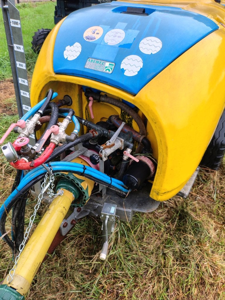 kwh spuit, Ophalen, Zo goed als nieuw, Onkruidbestrijding