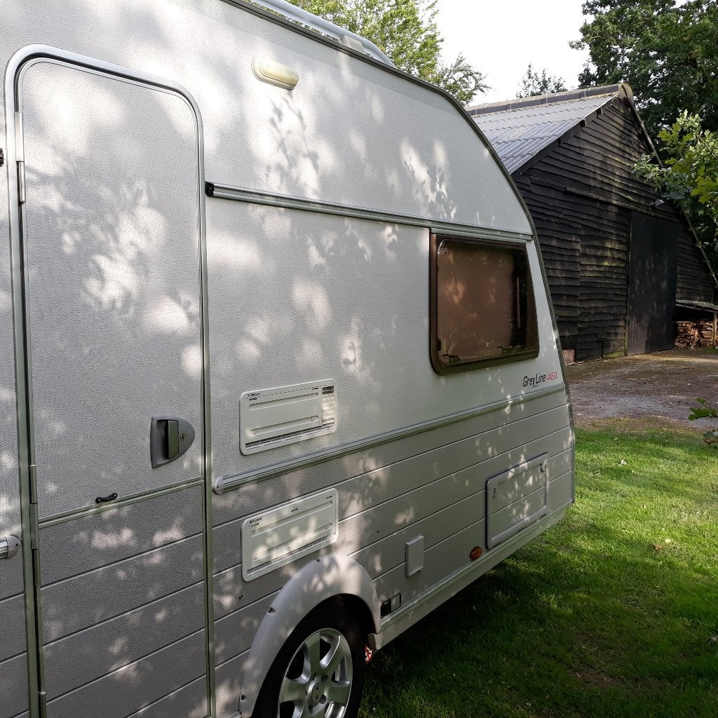 Zeer nette Kip Greyline 44 EKL met voortent en mover., Rondzit, Kip, Tot en met 3, Particulier