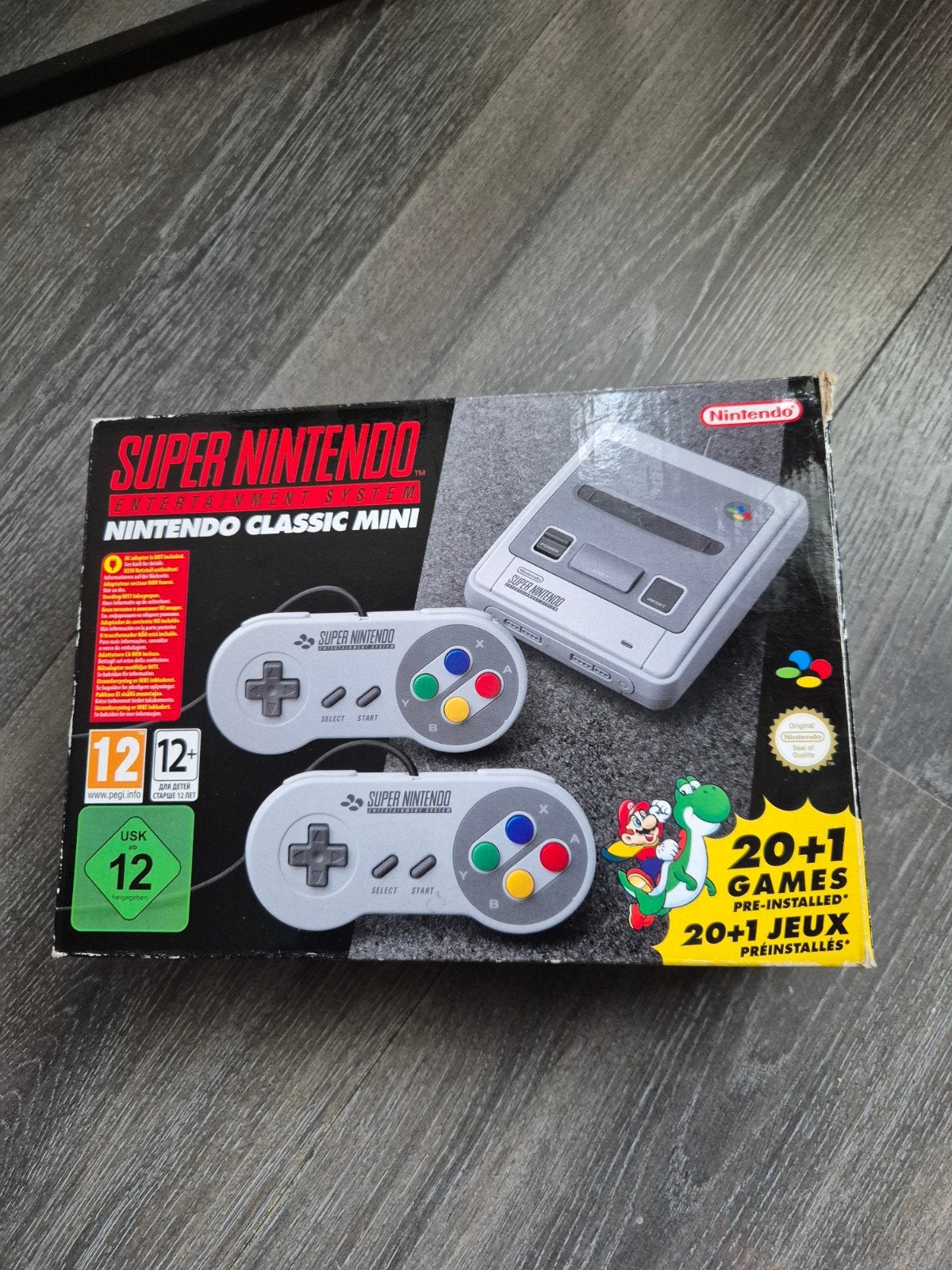 Nintendo Classic Mini SNES, Ophalen, Zo goed als nieuw, Met 2 controllers