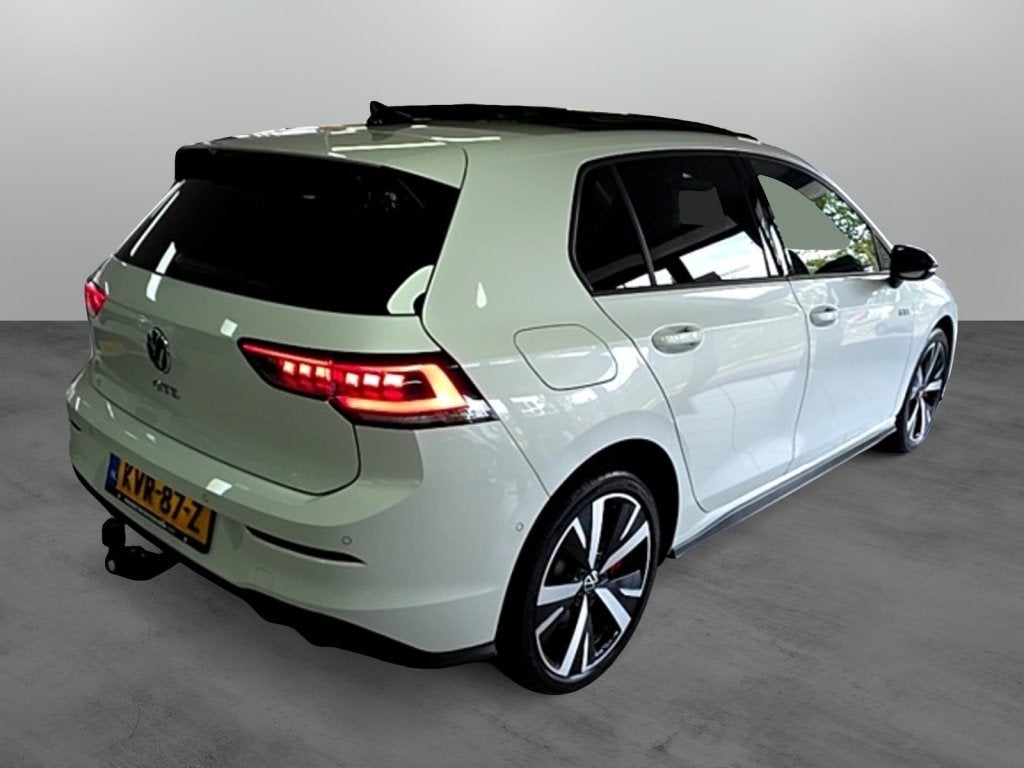 Volkswagen Golf 1.5 e Hybrid GTE Leder/Head Up/18"/Panodak/T, Auto's, Automaat, 12 maanden, Euro 6, 4 cilinders