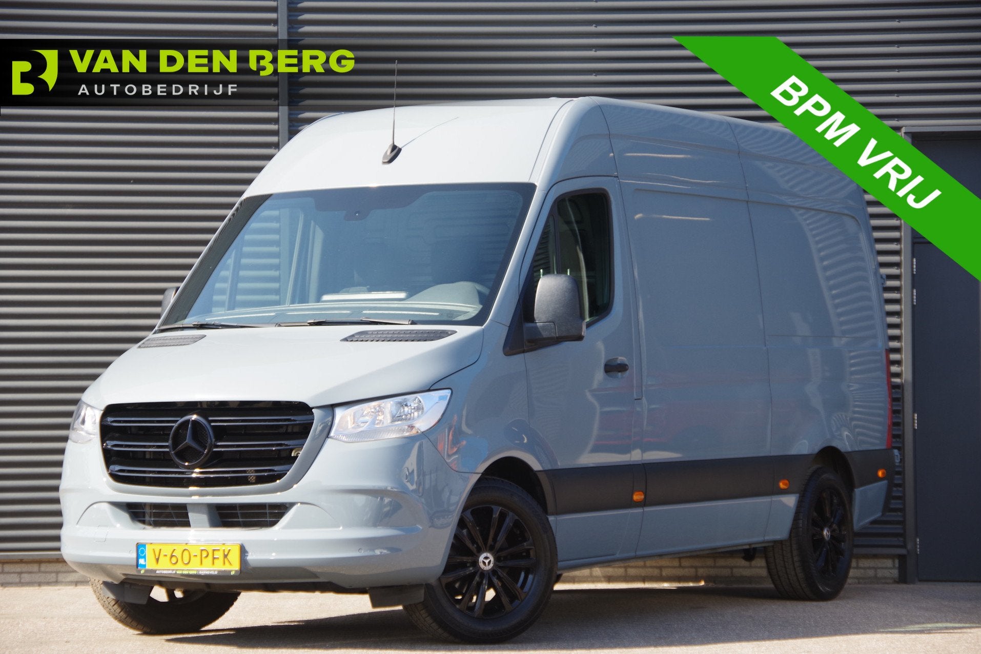 Mercedes-Benz Sprinter 315 1.9 CDI L2H2 RWD 3.5T AUT. STOELV, Auto's, Automaat, Dealer onderhouden, Gebruikt, 4 cilinders