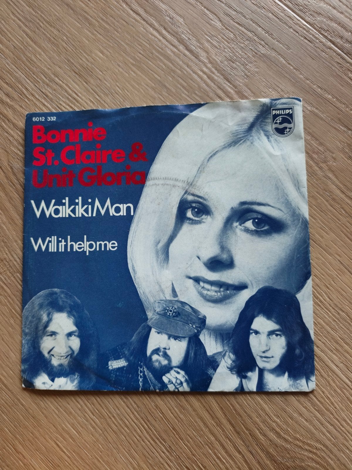 Bonnie St. Claire & Unit Gloria- Waikiki Man / Will It Help, Gebruikt, 7 inch, Ophalen of Verzenden, Pop