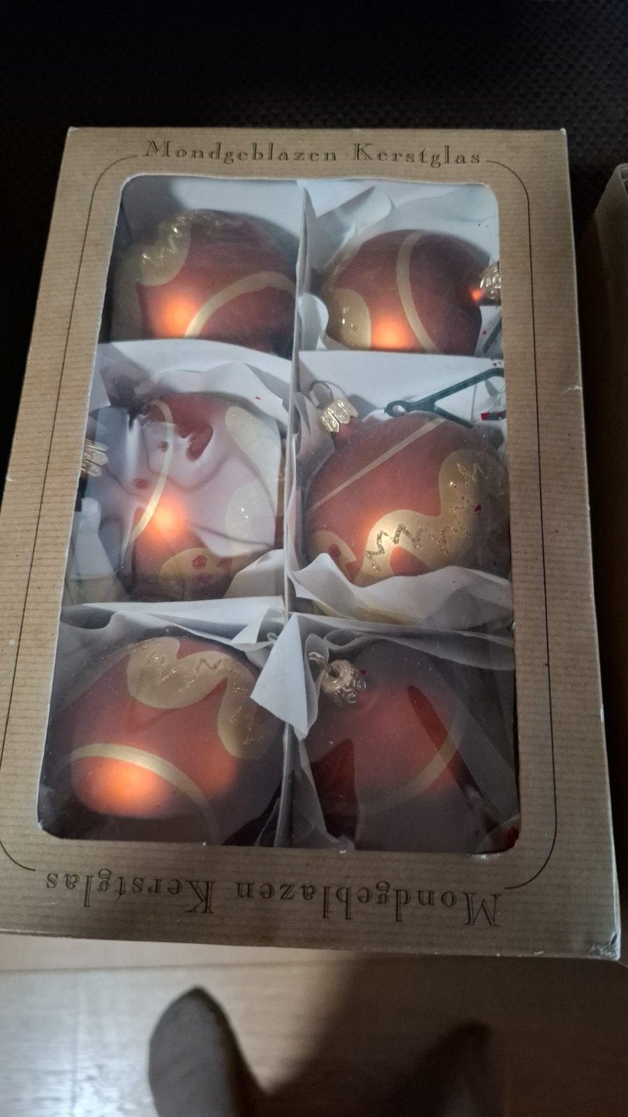 Kerstballen, Ophalen