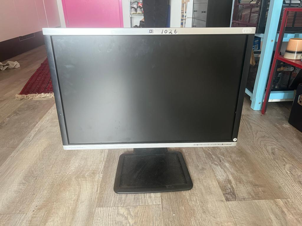 HP Compaq LA2405wg 24 inch monitor - incl. stroomkabel, Computers en Software, Monitoren, Ophalen, Gebruikt, In hoogte verstelbaar