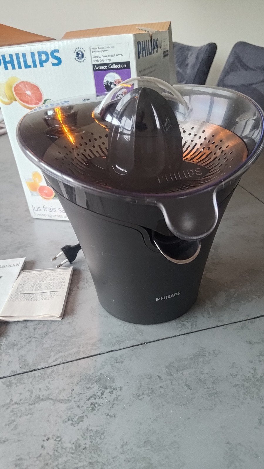 Philips Citruspers Avance Collection HR2752/90, Witgoed en Apparatuur, Juicers, Ophalen of Verzenden, Zo goed als nieuw, Elektrisch