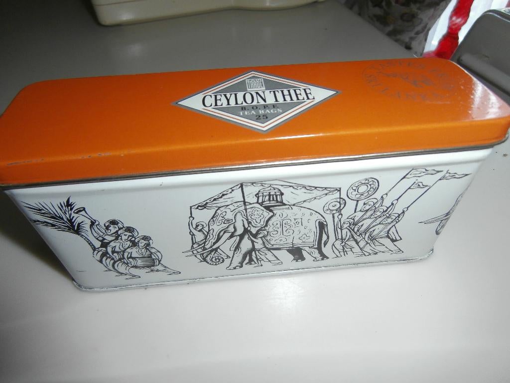 Blikje Ceylon Thee, Verzamelen, Ophalen of Verzenden, Gebruikt, Thee, Overige merken