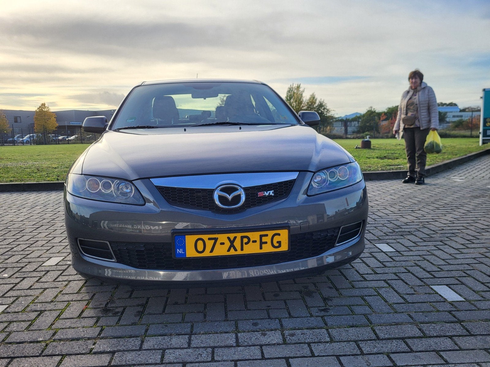 Mazda 6 2.0 Sedan 2007 Grijs, Auto's, Stof, Zwart, 4 cilinders, Origineel Nederlands