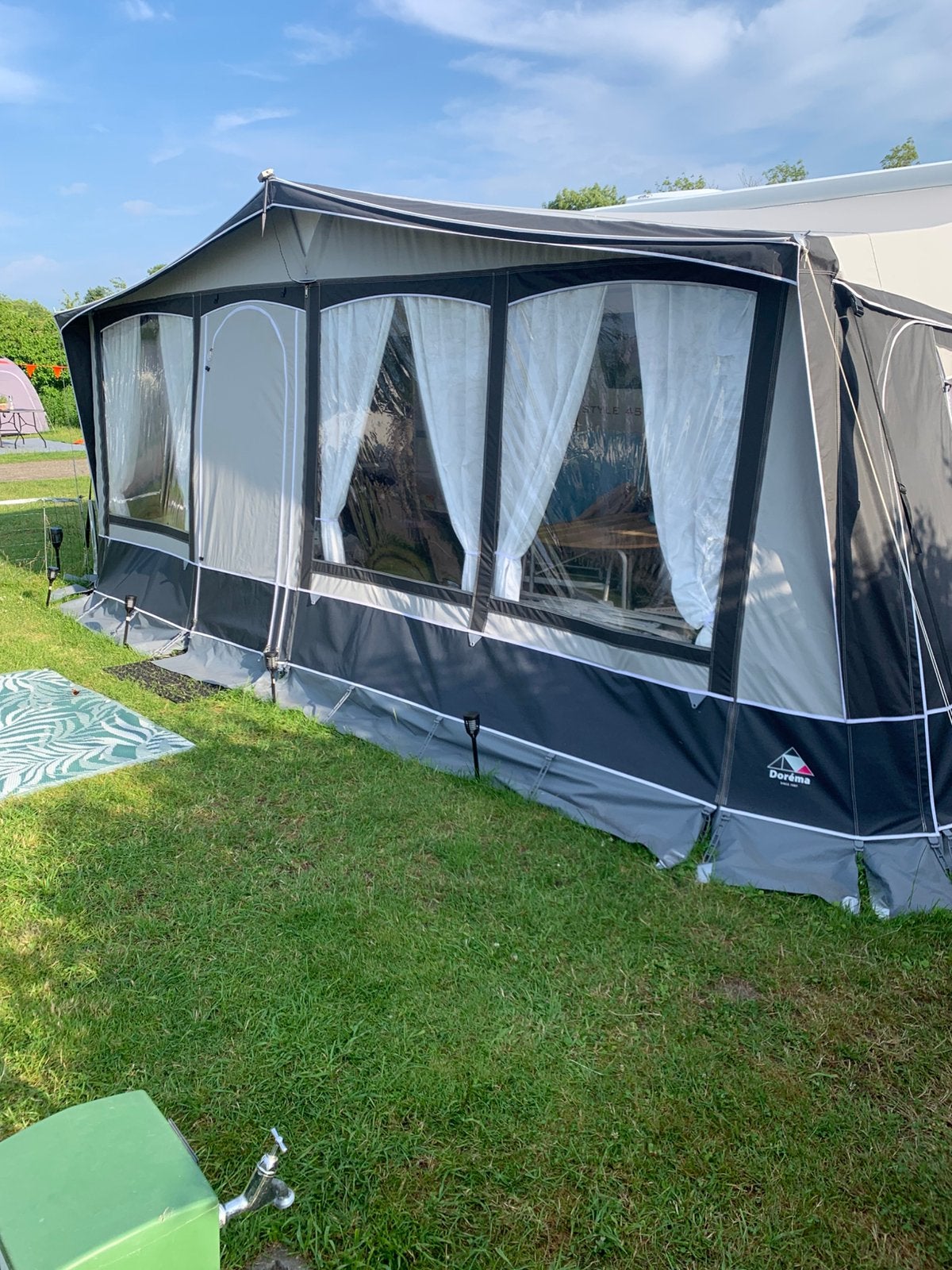 LMC Style 450E 2019veel extra’s lengtebed(den), Mover, Rondzit, Particulier, Lengtebed