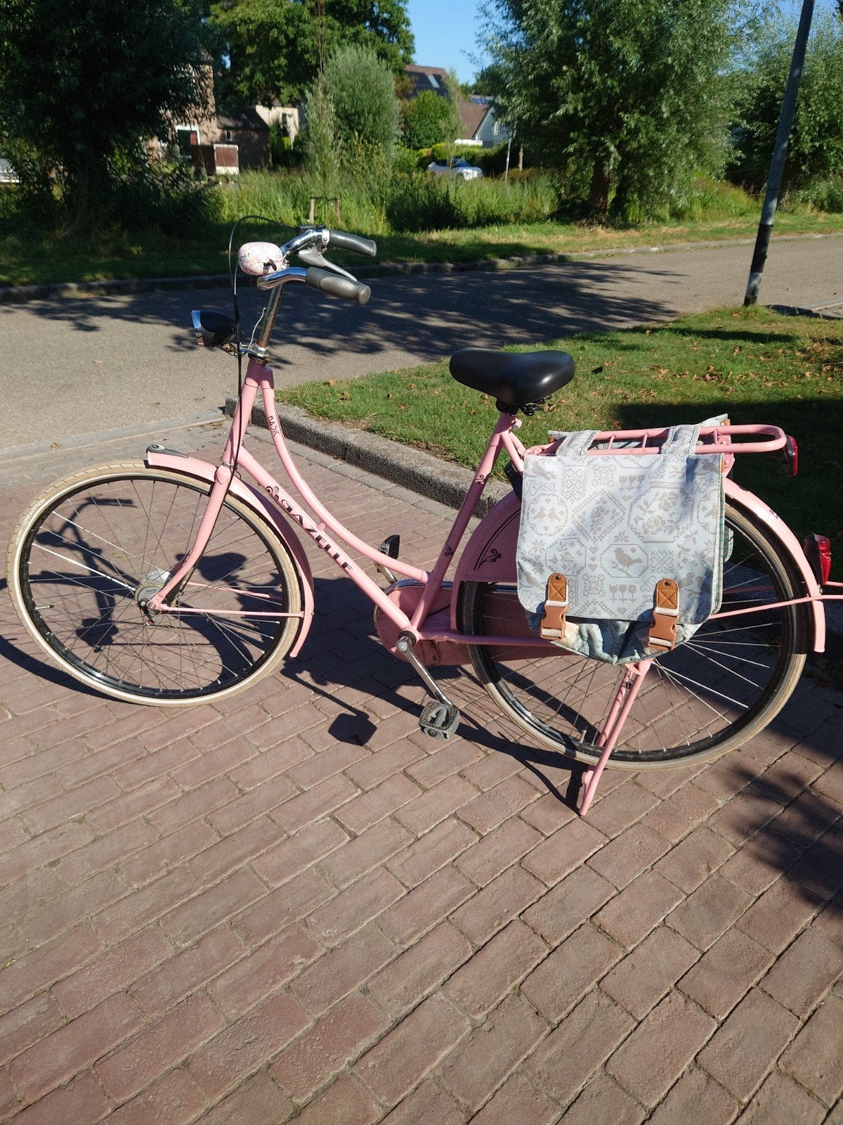 Nette gazelle basic dames fiets, Fietsen en Brommers, Ophalen, Terugtraprem, Gazelle Basic, Handrem