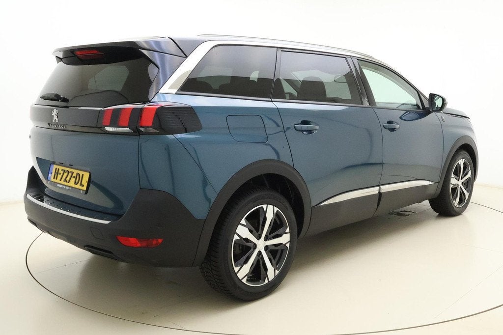 Peugeot 5008 1.2 PureTech Crossway Leer/Alcantara l 360 came, Gebruikt, Euro 6, 1199 cc, 7 stoelen