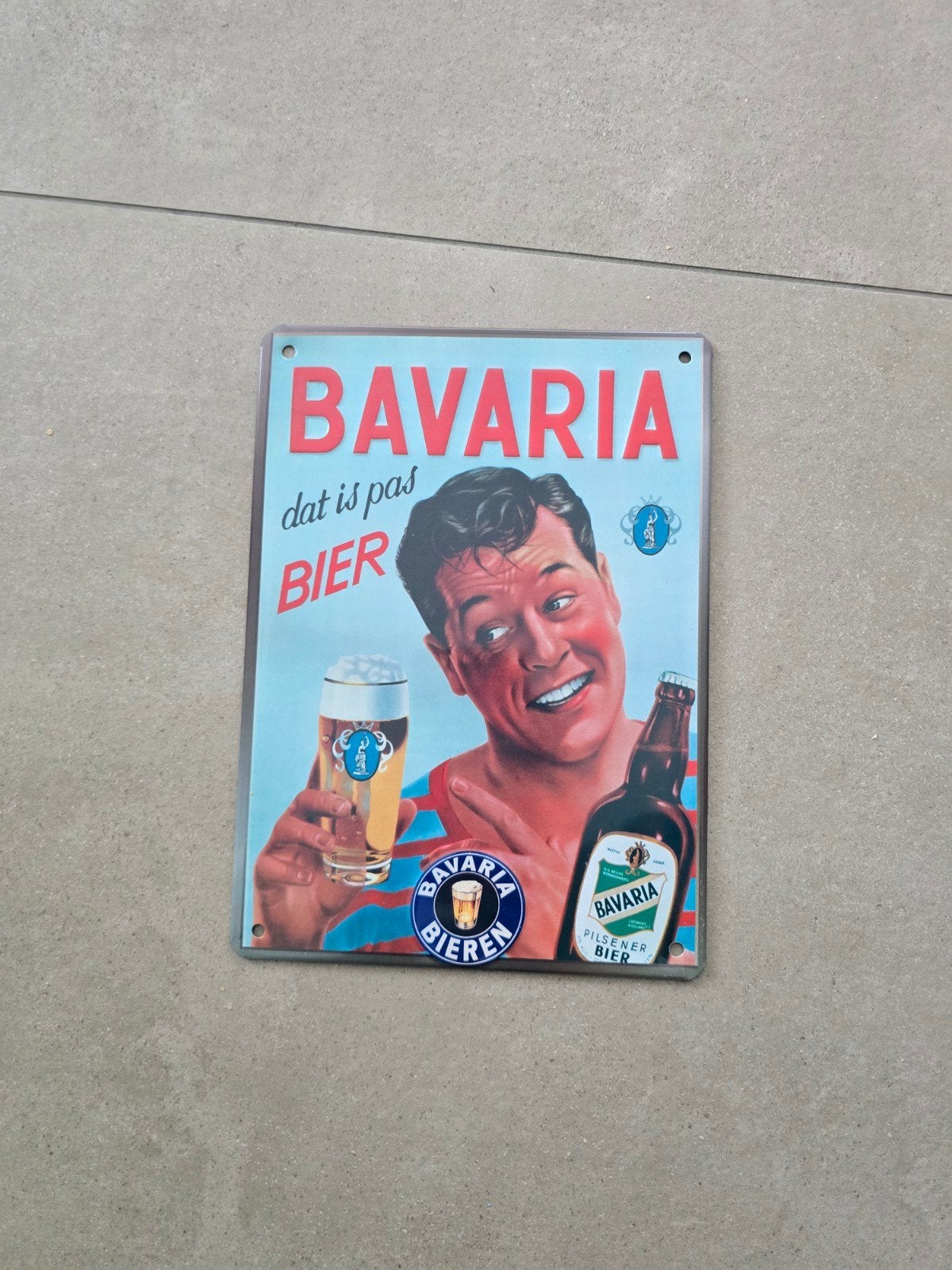 wandbord metaal (Bavaria), Ophalen of Verzenden