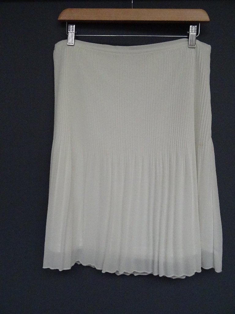 ESQUALO maat 42, plisse zomerrok., Kleding | Dames, Rokken, Wit, Maat 42/44 (L), Esqualo, Ophalen of Verzenden
