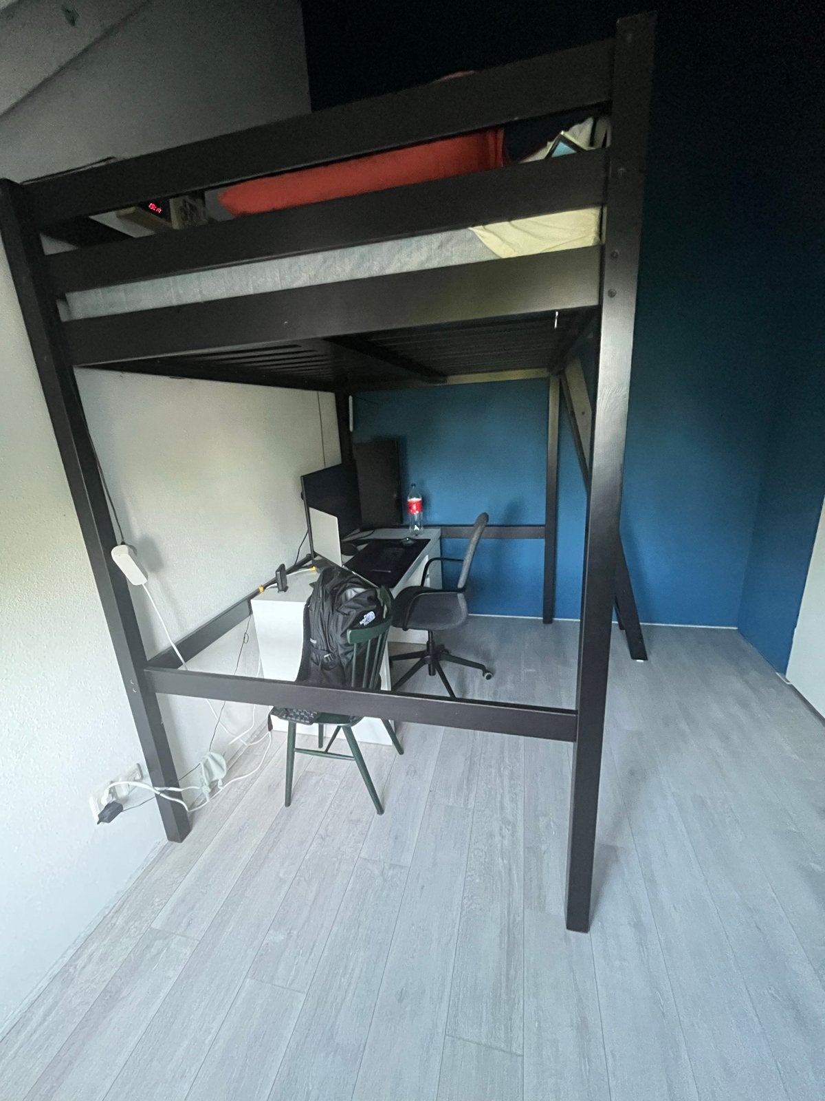 Twee IKEA Stora hoogslapers - Zwart, Huis en Inrichting, Slaapkamer | Stapelbedden en Hoogslapers, Ophalen, Gebruikt, Eenpersoons