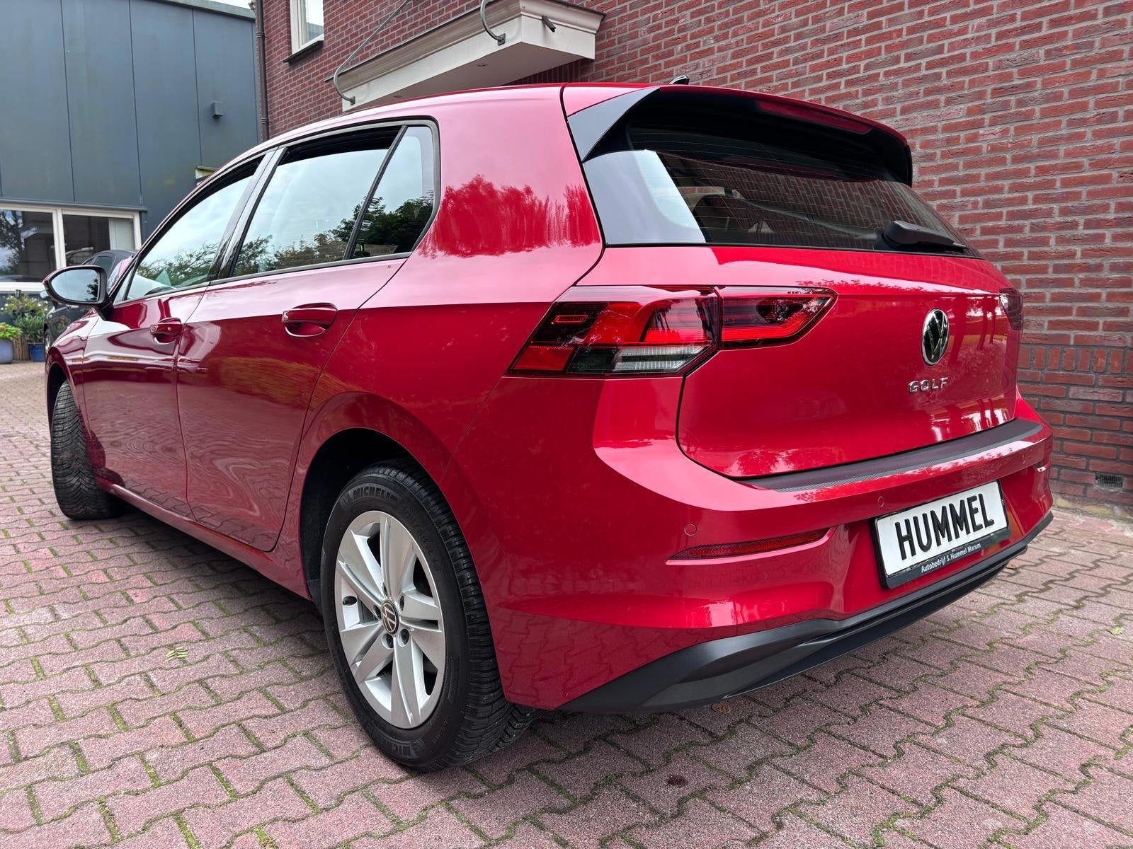 Volkswagen Golf 1.0 TSI Life, Voorwielaandrijving, Dealer onderhouden, Stof, Origineel Nederlands