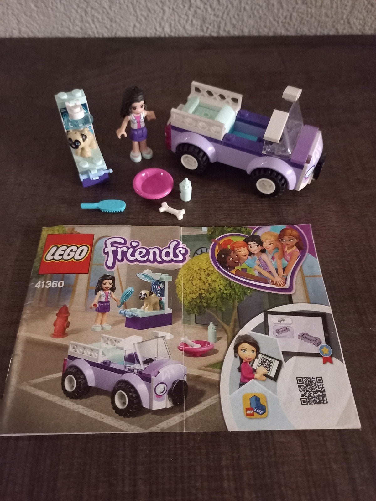 LEGO Friends 41360 Emma's Mobiele Dierenkliniek, Ophalen of Verzenden, Zo goed als nieuw