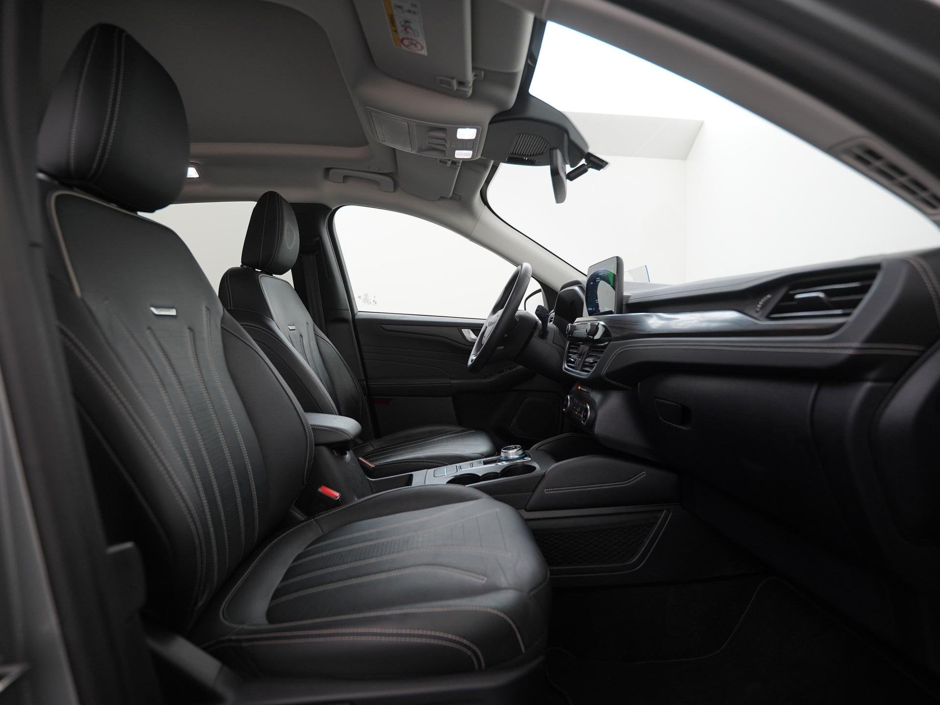 Ford Kuga 2.5 PHEV Vignale | Panoramadak | Trekhaak | Zondag, Auto's, 12 maanden, 14 kWh, Gebruikt, Euro 6