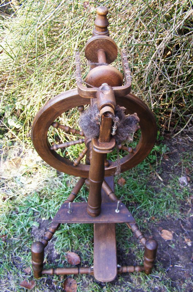 Spinnewiel type edammertje spinnen schapenwol wol, Ophalen, Gebruikt, Spinnewiel