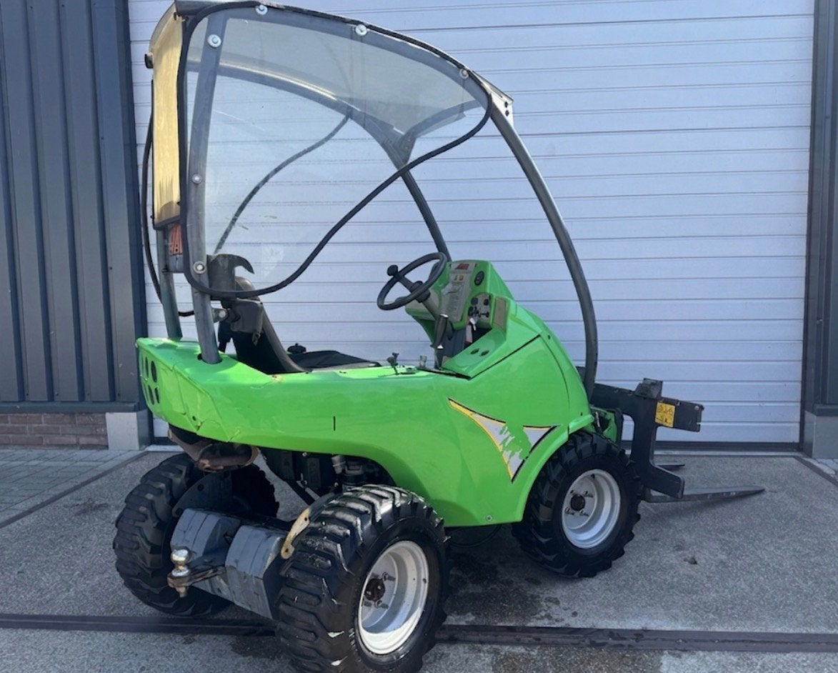 Avant 220 Minishovel, Ophalen, Overige typen