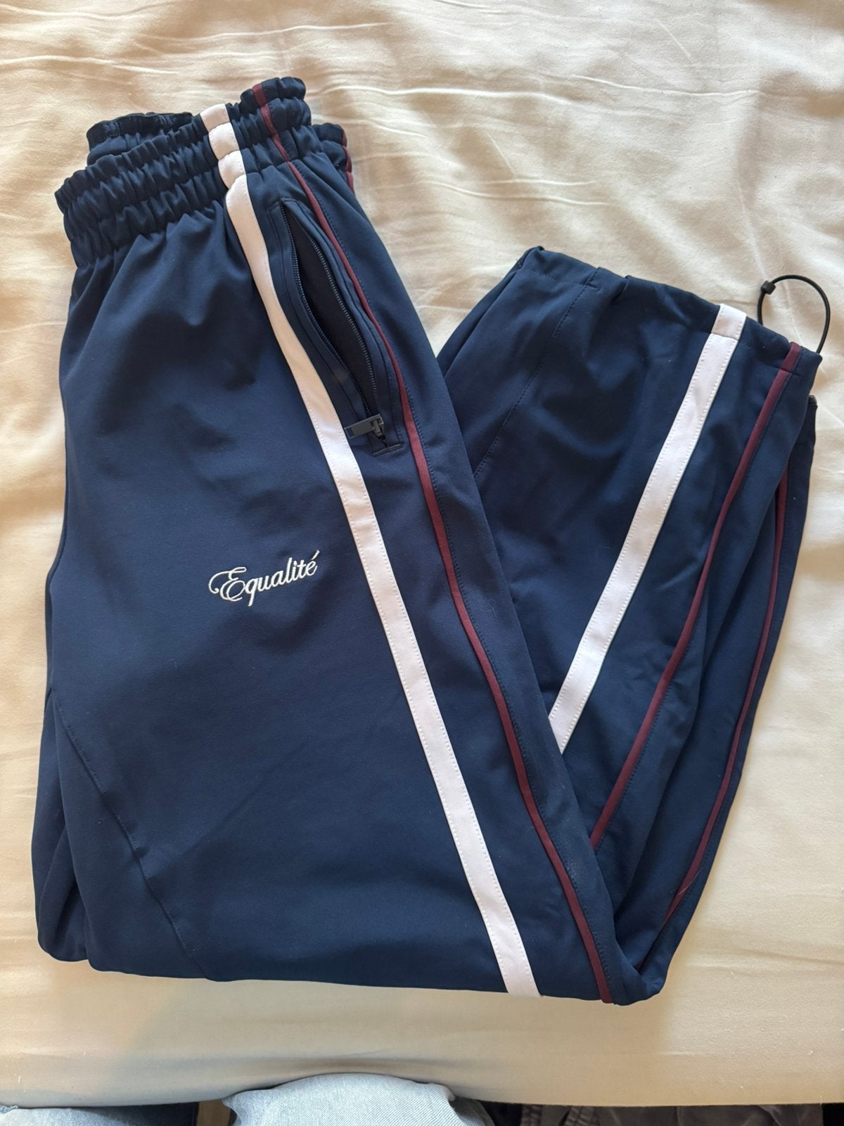 Trackpants Equalité, Ophalen of Verzenden, Zo goed als nieuw, Overige typen