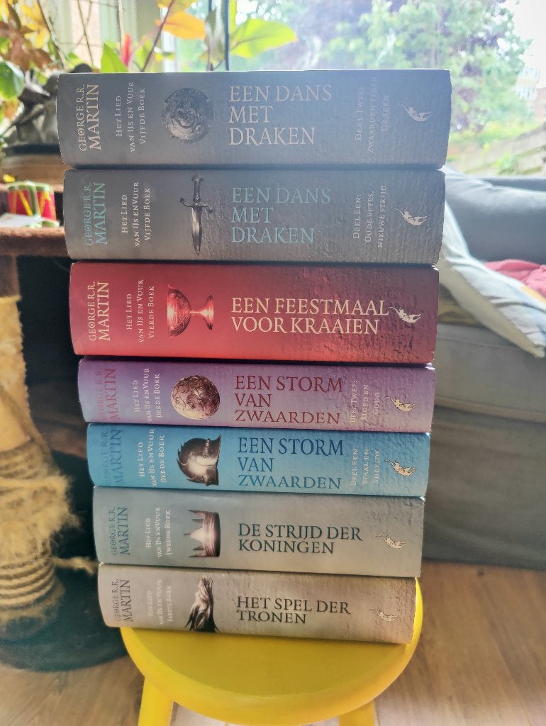 George R.R. Martin - Lied van ijs en vuur (6x hardcover), Ophalen of Verzenden, Gelezen