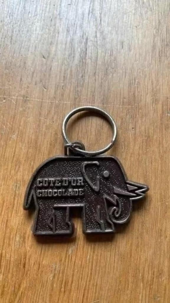 Sleutelhanger cote d'or chocolade olifant, Verzamelen, Sleutelhangers, Gebruikt, Merk, Ophalen of Verzenden