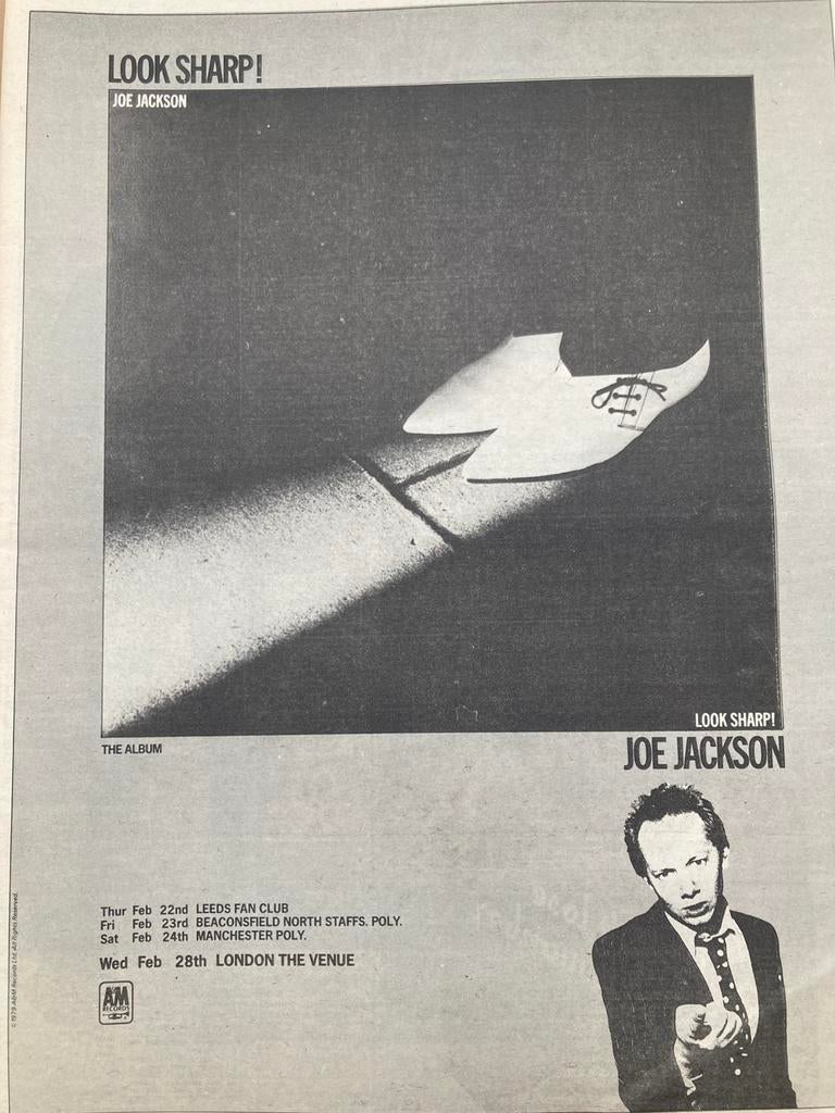 Paginagrote A3 advertentie JOE JACKSON Look Sharp tour, Verzamelen, Posters, Ophalen of Verzenden, A1 t/m A3
