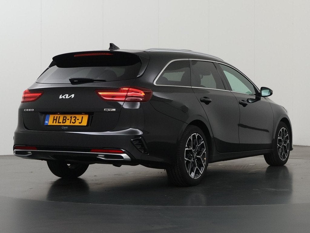 Kia Ceed Sportswagon 1.5 T-GDi GT-Line | Panoramadak | Matri, Auto's, Kia, Gebruikt, 4 cilinders, 610 kg, Zwart