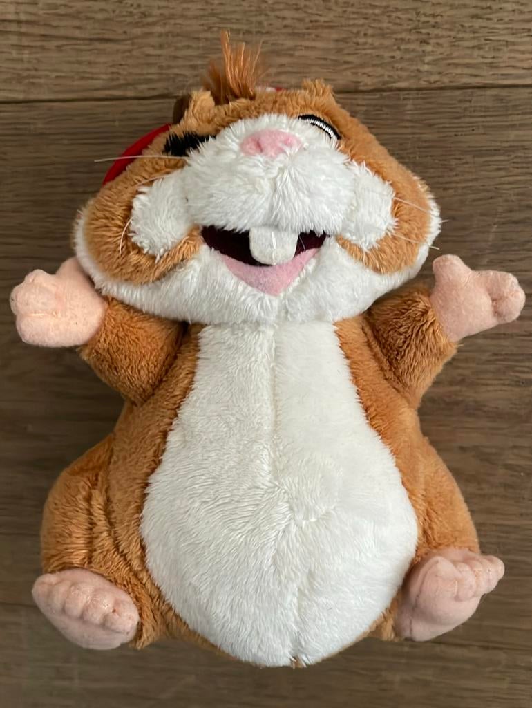 Nieuwe hamster AH 15 cm met petje, Ophalen of Verzenden, Nieuw, Overige typen