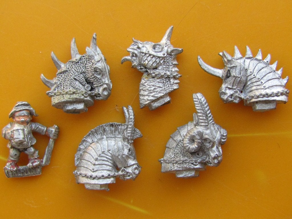 Chaos Knights, Hobby en Vrije tijd, Wargaming, Verzenden, Gebruikt, Warhammer, Figuurtje(s)