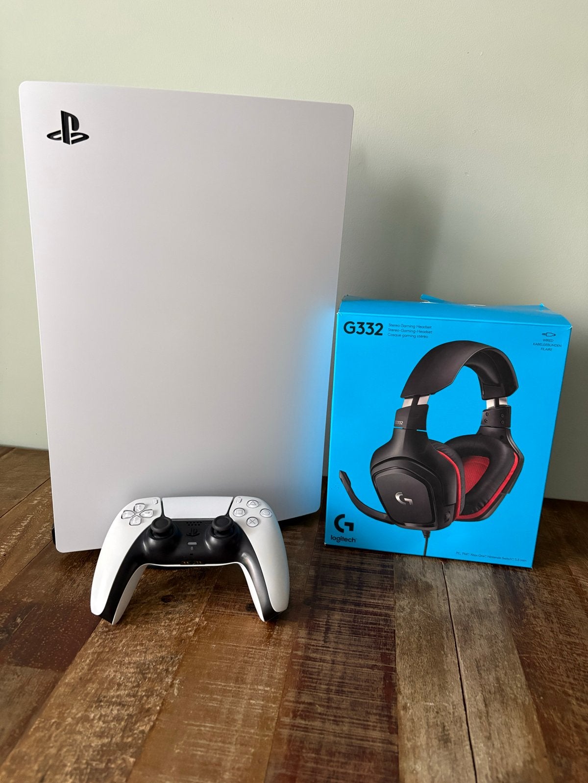 Sony PlayStation 5 Disc Edition met controller en headset, Spelcomputers en Games, Games | Sony PlayStation 5, Zo goed als nieuw
