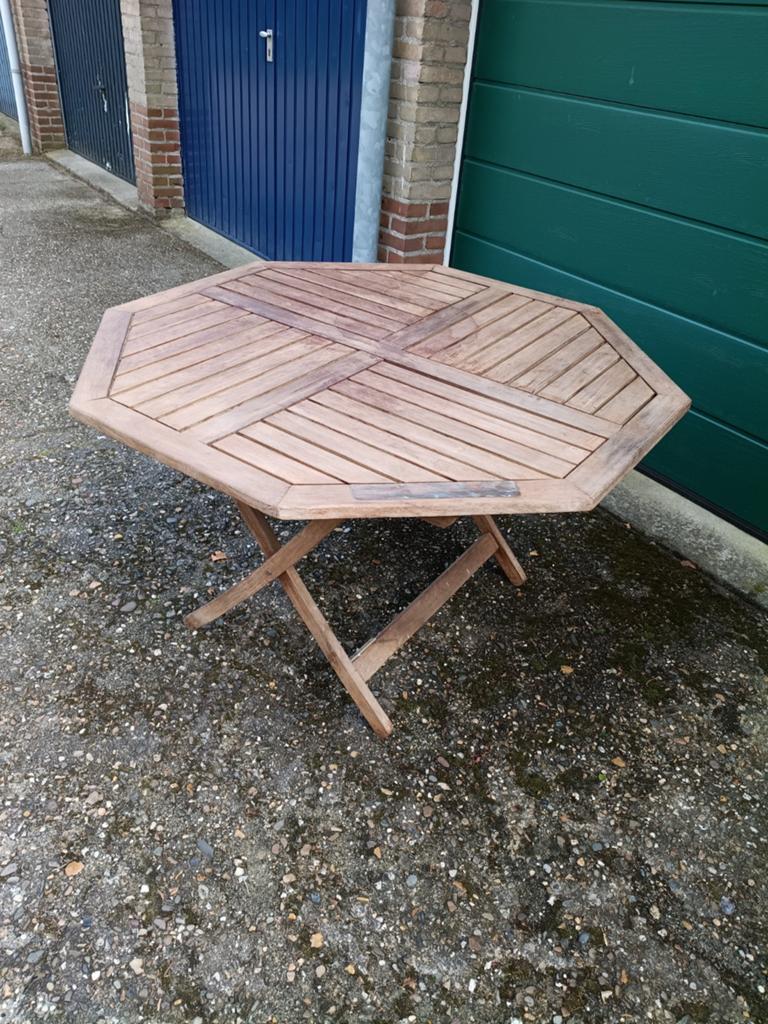 Opklapbare houten tuintafel 120x120cm, Ophalen, Gebruikt, Rond, Hout